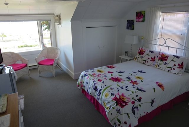 bright room