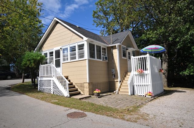 cottage
